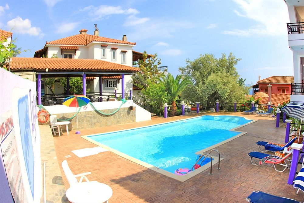 Lygies Apart Hotel Trapezaki  Exterior foto